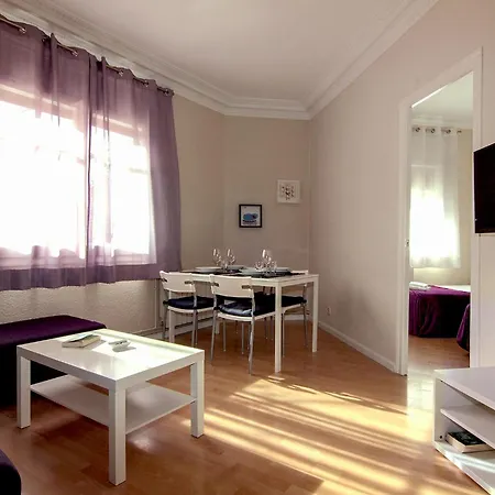 Classbedroom Sagrera Appartement *